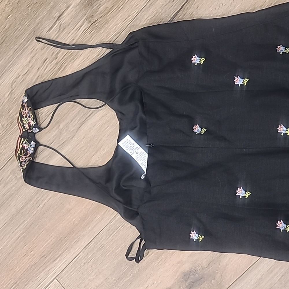 Linen Blend Midi Dress With Embroidered flowers, Quality Fabric, High Slit.sz 10 - Picture 8 of 10